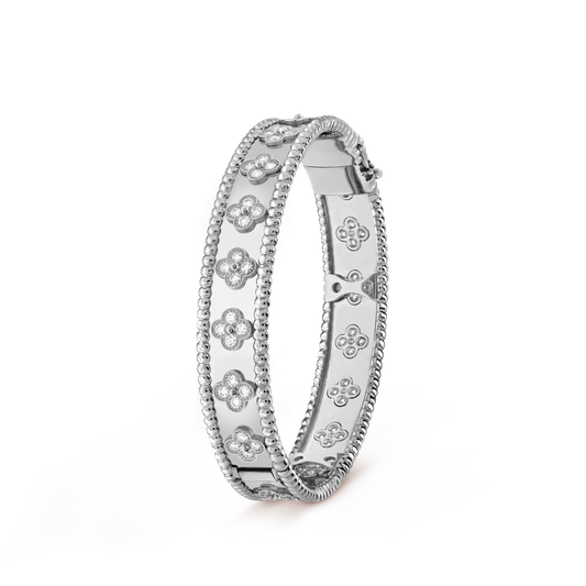 VCA CLOVER BRACELET 8MM DIAMONDS