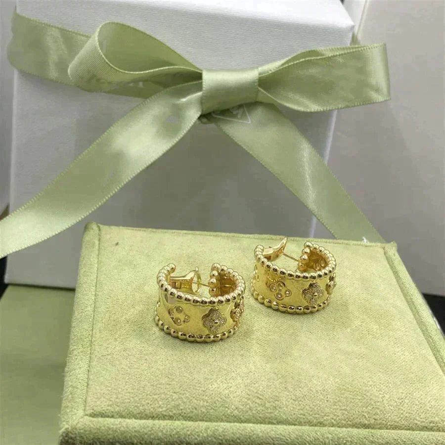 VCA PERLEE DIAMOND EARRINGS