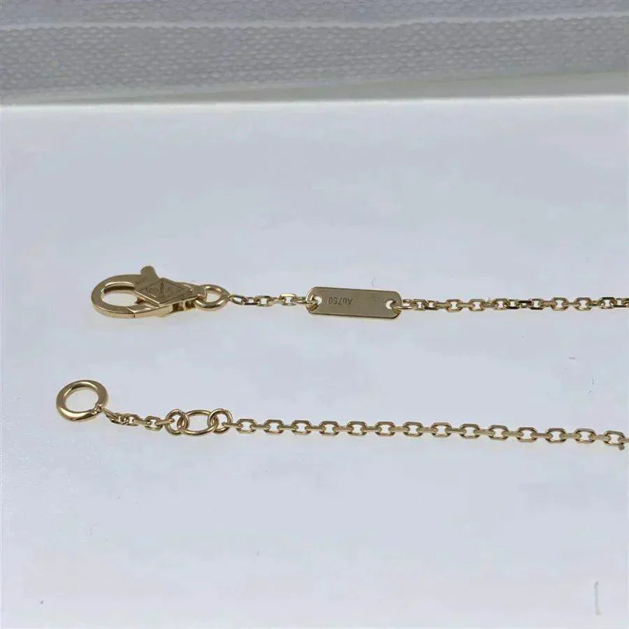 VCA CLOVER CARNELIAN SINGLE FLOWER BRACELET