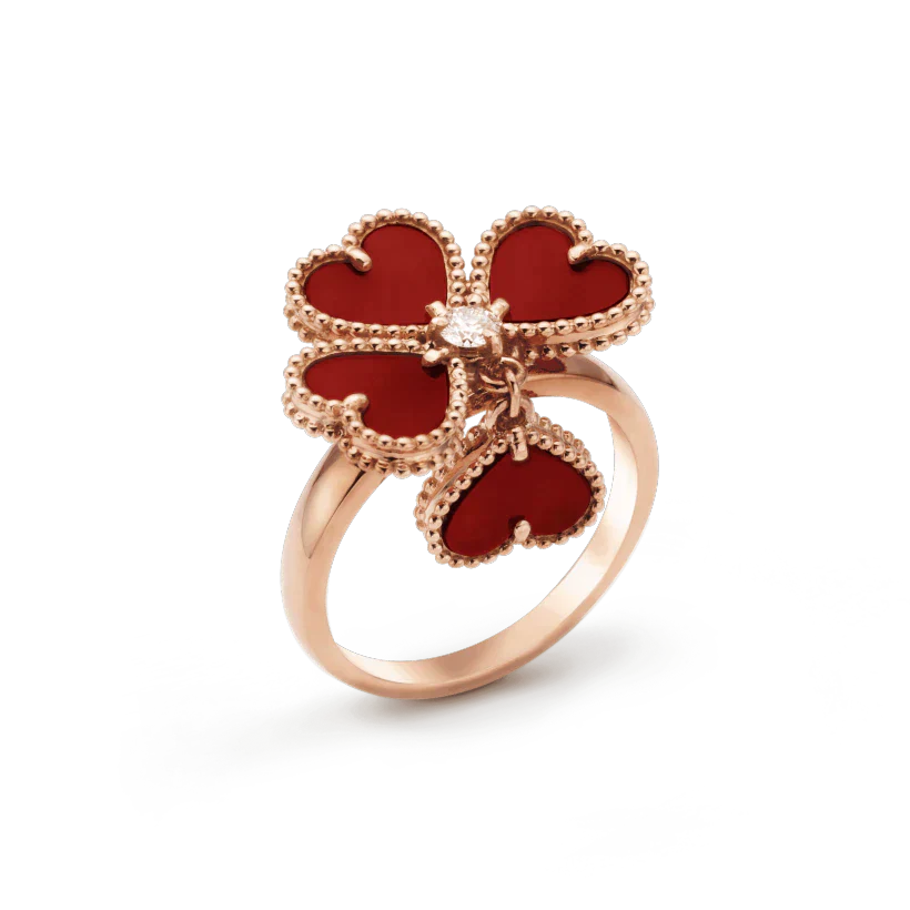 VCA SWEET CLOVER CARNELIAN RING